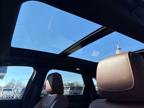 Certified 2023 Cadillac XT5 Premium Luxury w/ Technology Package image 20