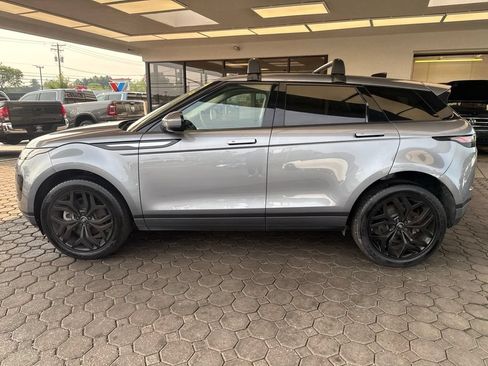 Used 2023 Land Rover Range Rover Evoque SE AWD/4WD image 10