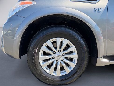 Used 2017 Nissan Armada SV image 8