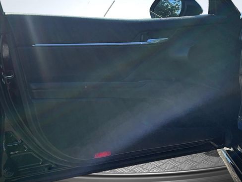Used 2022 Toyota Camry SE FWD image 21