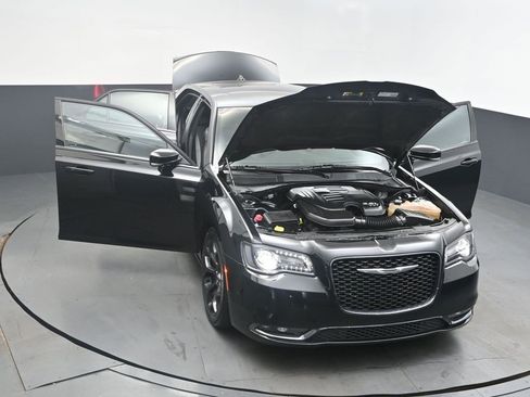 Used 2020 Chrysler 300 S w/ 300S Premium Group image 54