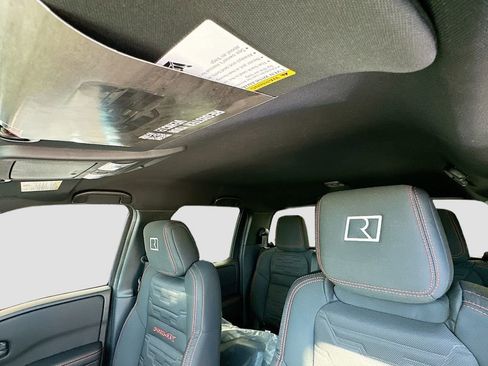 New 2026 Nissan Frontier PRO-4X w/ Pro-4x Convenience Package image 22