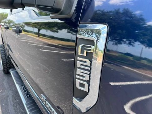 Used 2022 Ford F250 XLT AWD/4WD image 13
