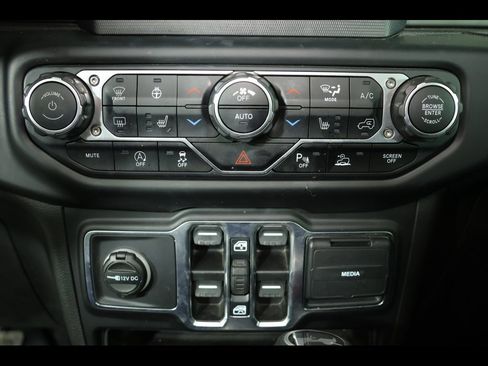 Used 2021 Jeep Wrangler Unlimited Sport image 22