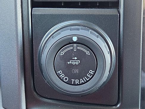 Used 2024 Ford F150 XLT image 22