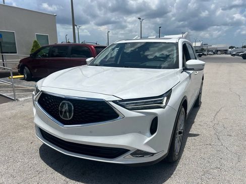 Used 2024 Acura MDX SH-AWD w/ Advance Package image 3
