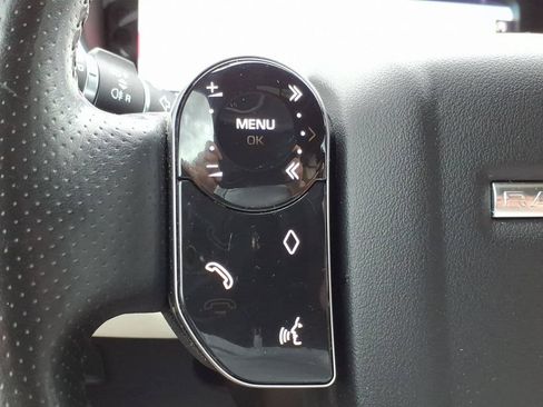 Used 2019 Land Rover Range Rover Sport HSE AWD/4WD image 23