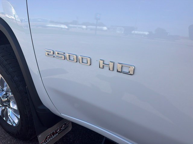 Certified 2021 Chevrolet Silverado 2500 High Country w/ Technology Package AWD/4WD image 11