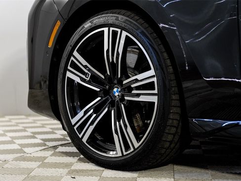 Used 2023 BMW 760i xDrive w/ Executive Package image 58