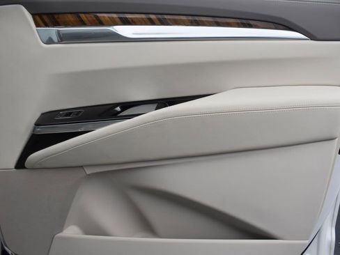 Certified 2025 Cadillac Escalade Sport Platinum image 38