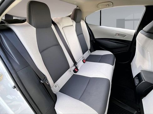 Used 2025 Toyota Corolla LE w/ LE Premium Package image 23