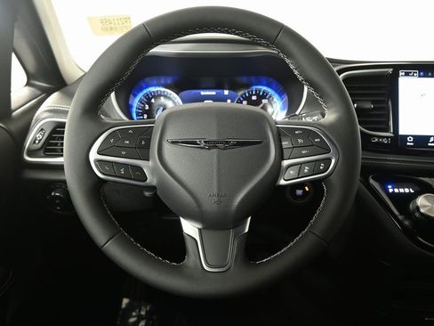 New 2026 Chrysler Pacifica Select image 35