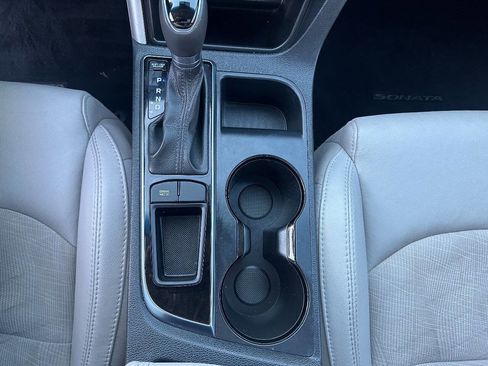 Used 2016 Hyundai Sonata Sport w/ Option Group 1V image 29