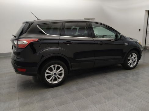 Used 2017 Ford Escape SE FWD image 10