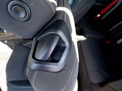 Used 2023 Chevrolet Camaro LT w/ RS Package image 32