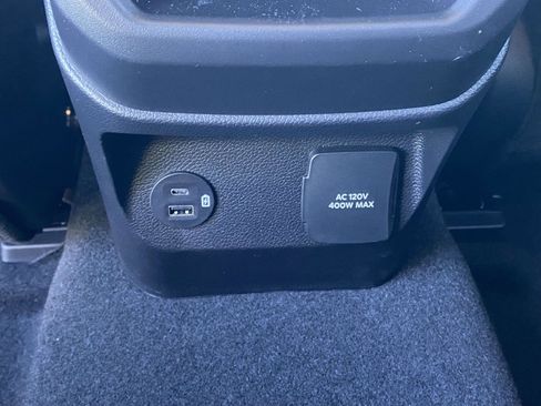 Used 2024 Ford Ranger XLT w/ Technology Package image 12