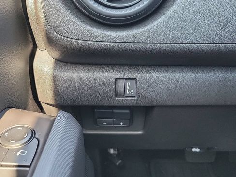 Used 2026 Chevrolet Colorado Trail Boss AWD/4WD image 14