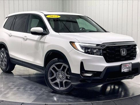 Used 2023 Honda Passport EX-L image 3