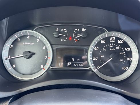 Used 2014 Nissan Sentra SR w/ SR Driver Package image 11