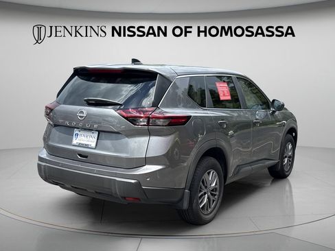 Certified 2026 Nissan Rogue S FWD image 7