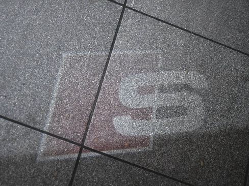 Used 2023 Audi SQ5 Premium Plus w/ Premium Plus Package image 13