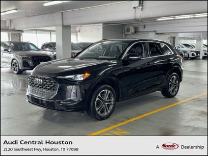 Used 2025 Audi Q5 Premium w/ Convenience Package