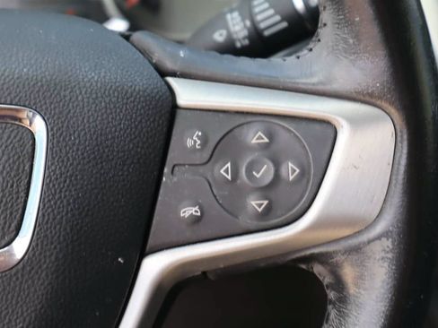 Used 2020 GMC Acadia SLT FWD image 14