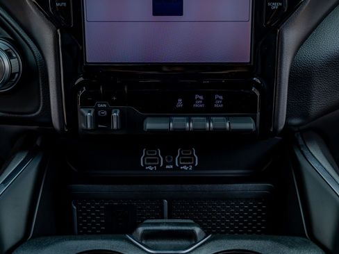 Used 2026 RAM 1500 Laramie w/ Night Edition image 27