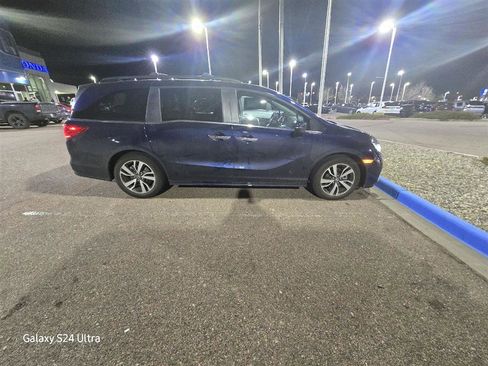 Certified 2023 Honda Odyssey Touring image 6