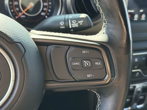 Used 2023 Jeep Wrangler Unlimited Sport AWD/4WD image 17