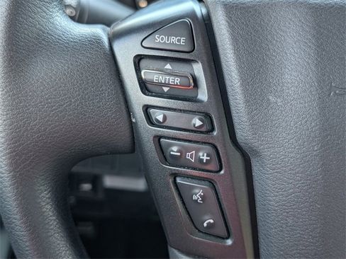 Used 2022 Nissan Frontier SV w/ Technology Package image 20