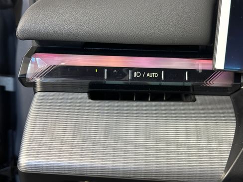 New 2026 BMW 530i w/ M Sport Package image 28