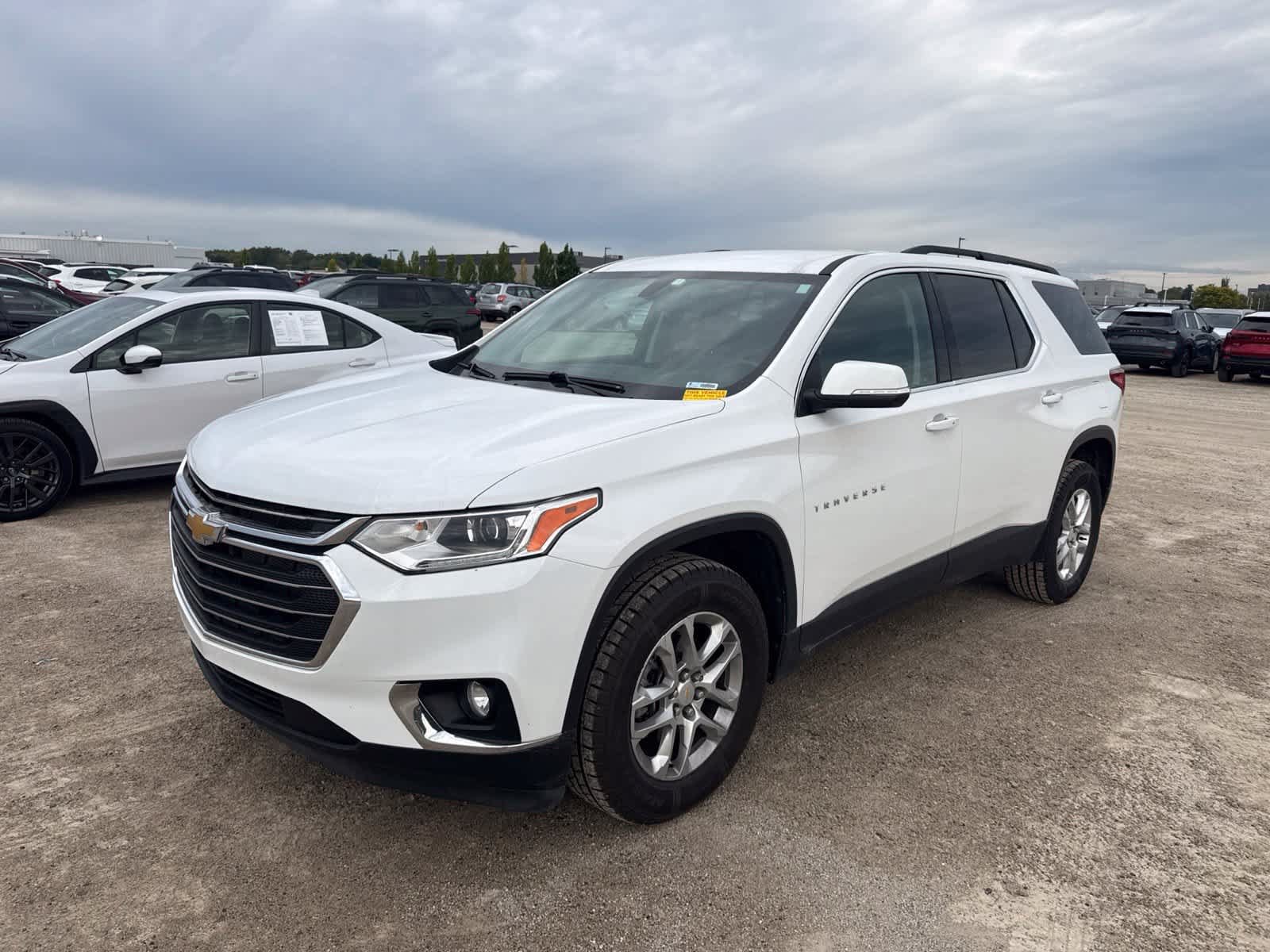 Used 2021 Chevrolet Traverse LT AWD/4WD image 1