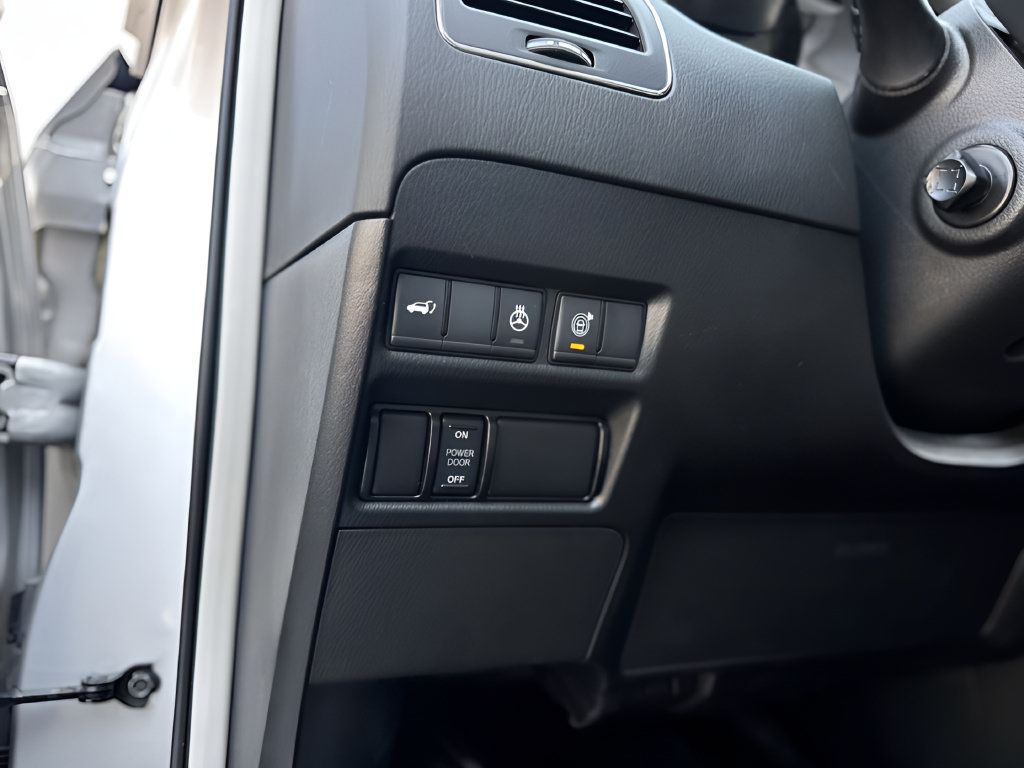 Used 2024 Nissan Armada SL w/ Captain's Chairs Package RWD image 21