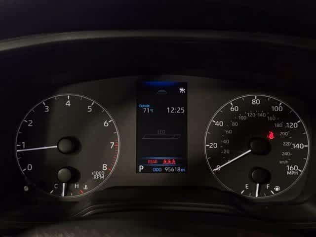 Used 2024 Toyota Corolla LE FWD image 17