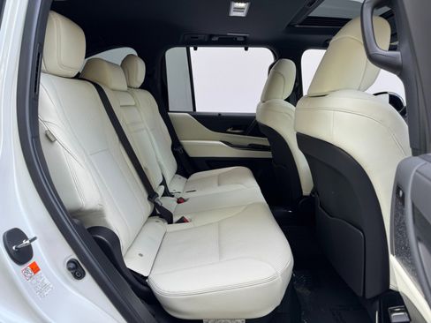 Used 2023 Lexus LX 600 Luxury w/ Appearance Package image 51