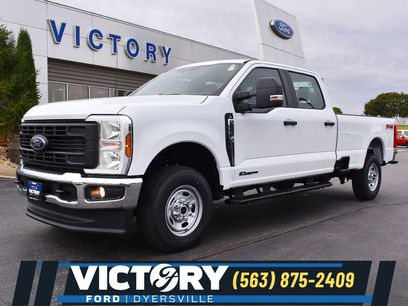 New 2026 Ford F250 XL w/ FX4 Off-Road Package