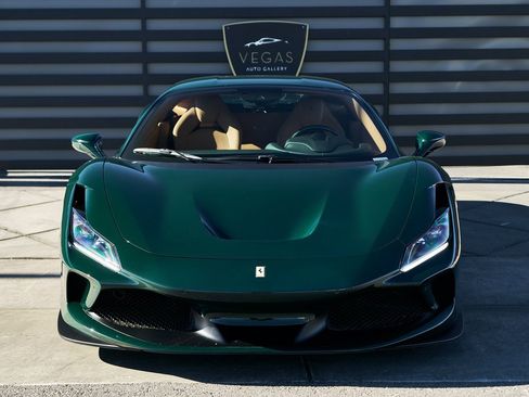 Used 2022 Ferrari F8 Tributo image 7