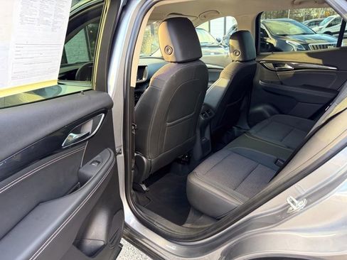 Used 2021 Buick Envision Preferred image 9