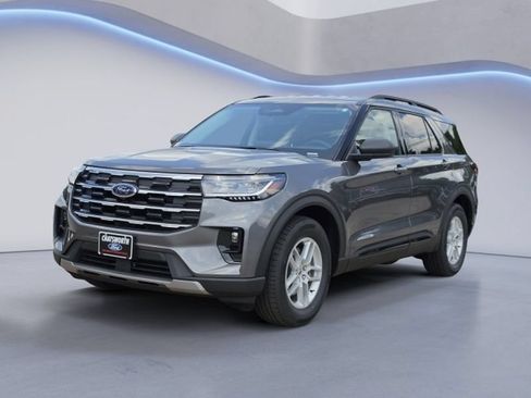 New 2026 Ford Explorer Active w/ Active Comfort Package RWD image 6