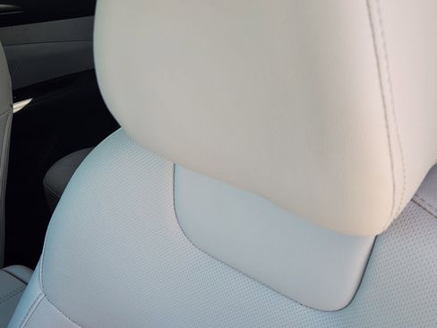 Used 2025 Hyundai Tucson SEL FWD image 18