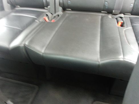 Used 2015 Chevrolet Tahoe LT RWD image 24