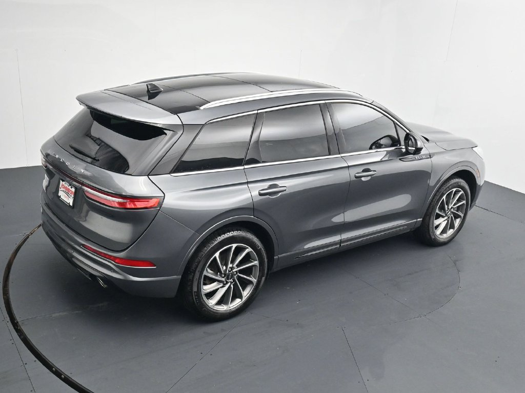 Used 2023 Lincoln Corsair Grand Touring AWD/4WD image 31