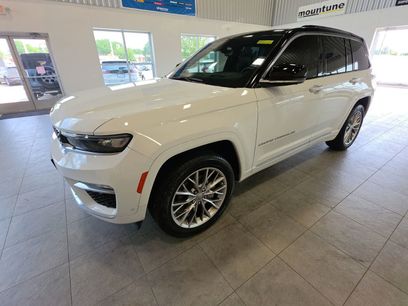 Used 2024 Jeep Grand Cherokee Summit w/ Advanced Protech Group IV