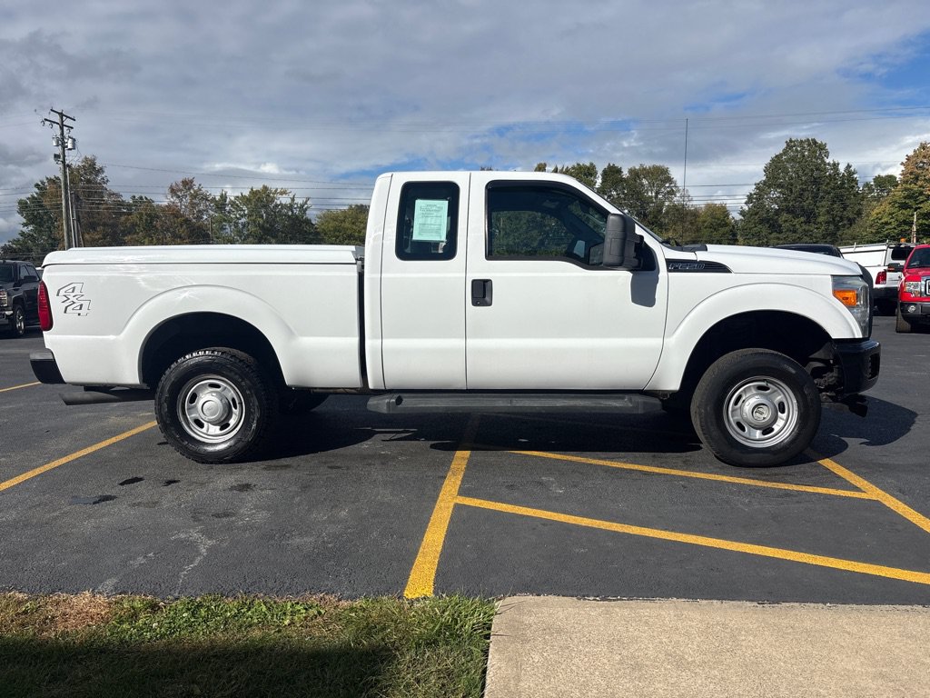 Used 2011 Ford F250 XL AWD/4WD image 5