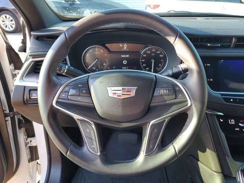 Used 2023 Cadillac XT5 Luxury FWD image 20