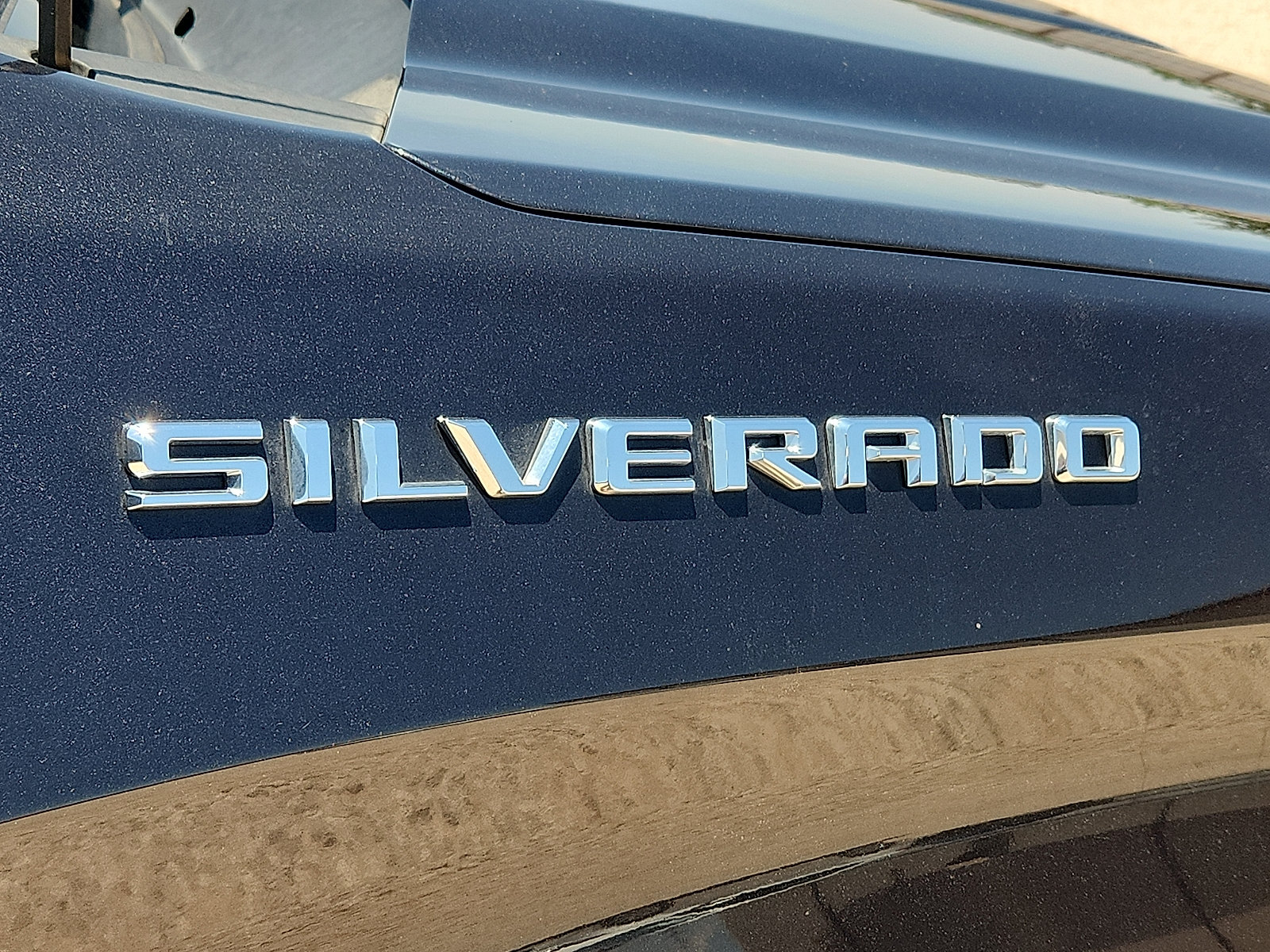 Used 2023 Chevrolet Silverado 1500 Custom RWD image 8