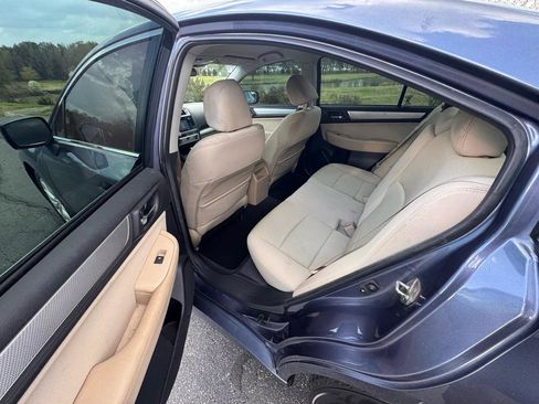 Used 2015 Subaru Legacy 2.5i Premium image 12