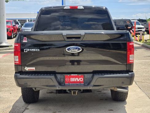 Used 2017 Ford F150 XLT w/ Equipment Group 301A Mid RWD image 7