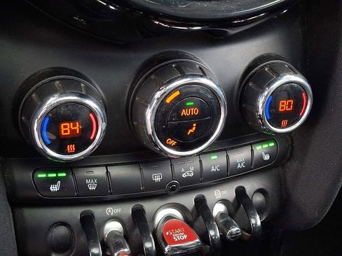 Used 2017 MINI Cooper S image 16